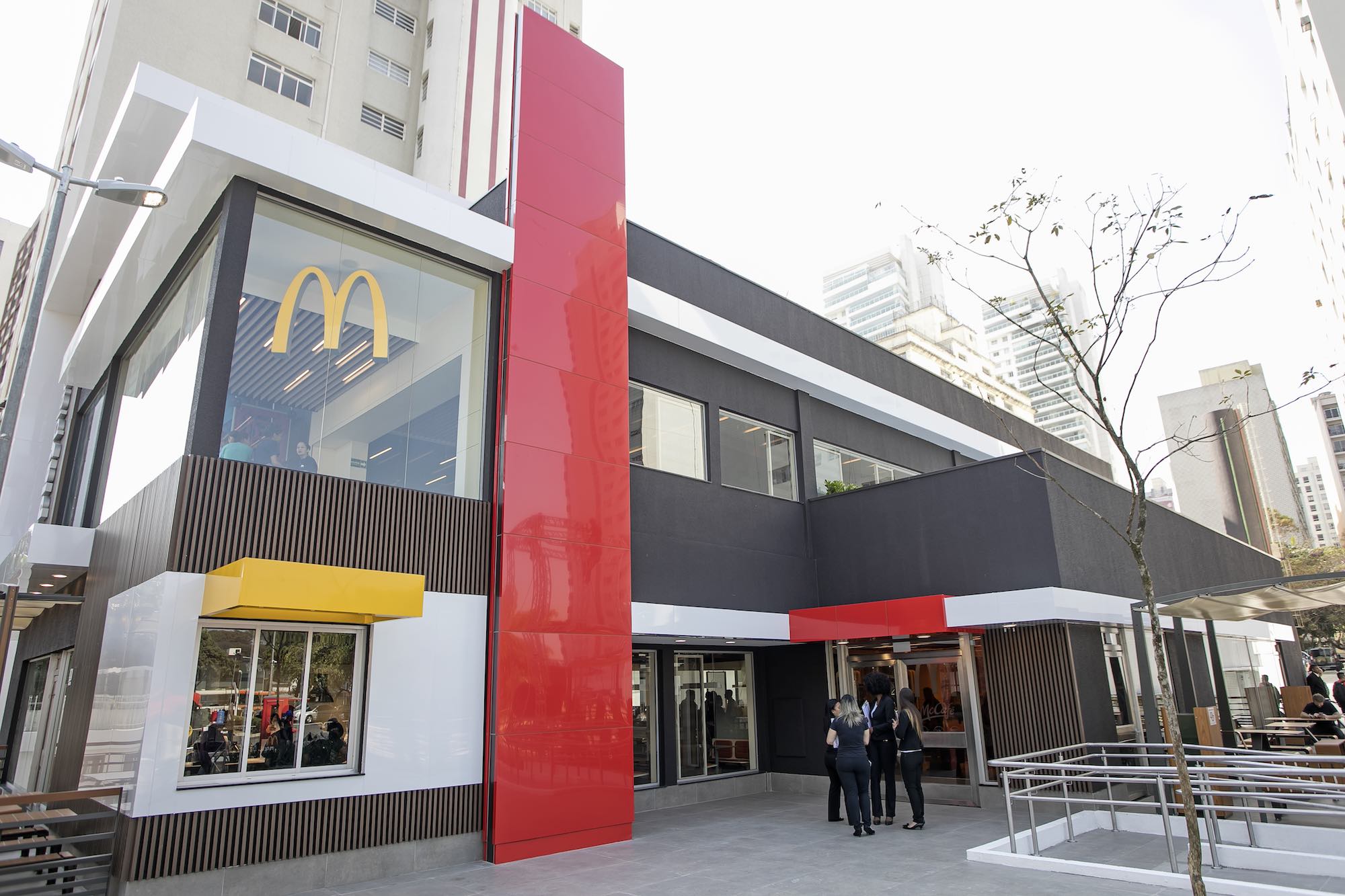 Arcos Dorados invertirá más de US$500 millones en América Latina y el Caribe