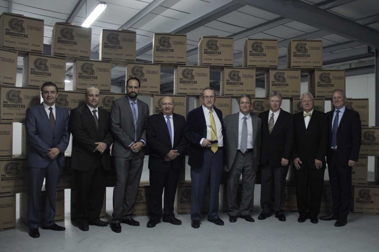 Mr. Bodeguitas se une con una de las empresas de Self-Storage más grande en Estados Unidos