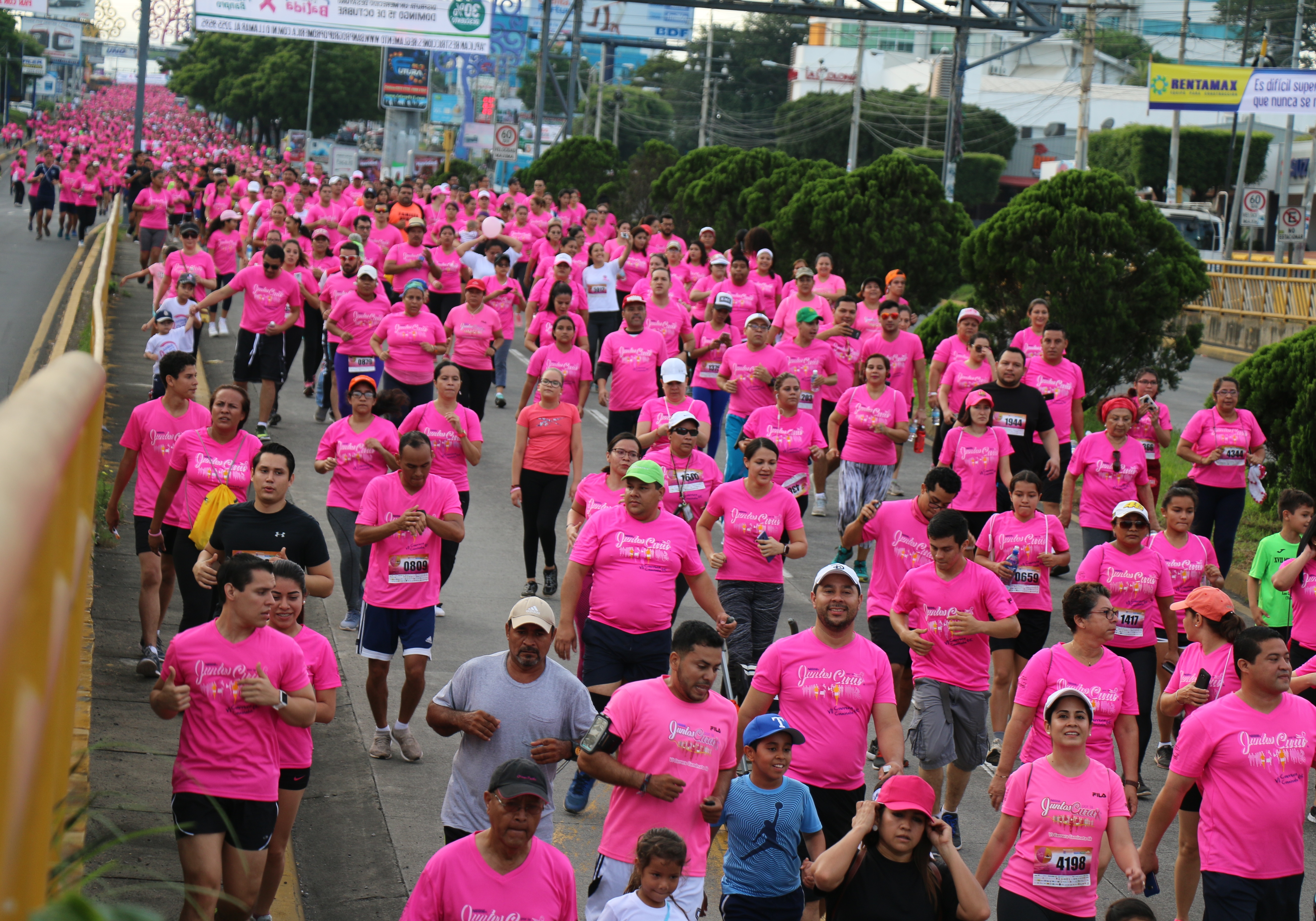 Managua se vuelve a pintar de rosa