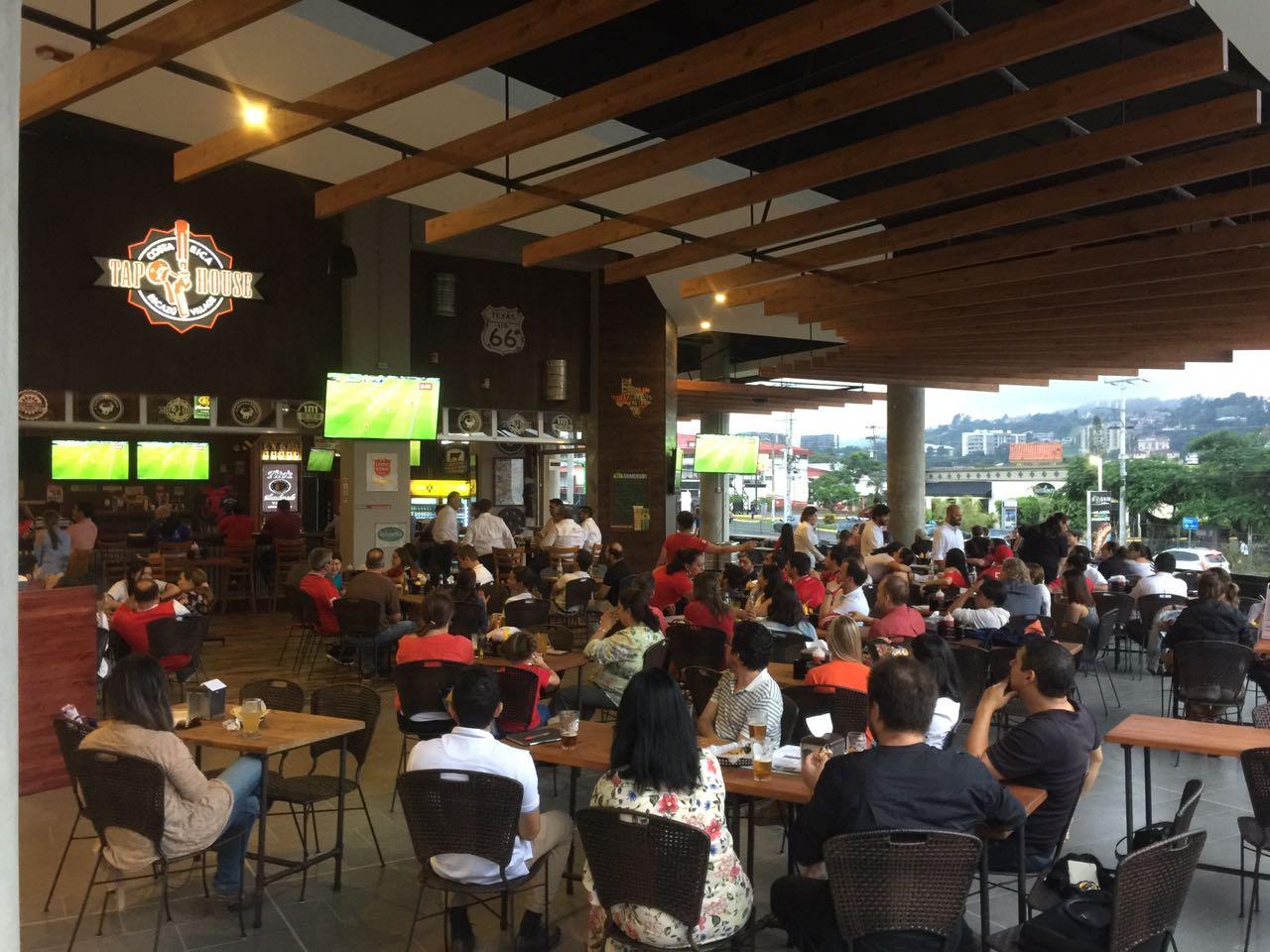 Restaurante Tap House abrió su segundo local en Escazú Village