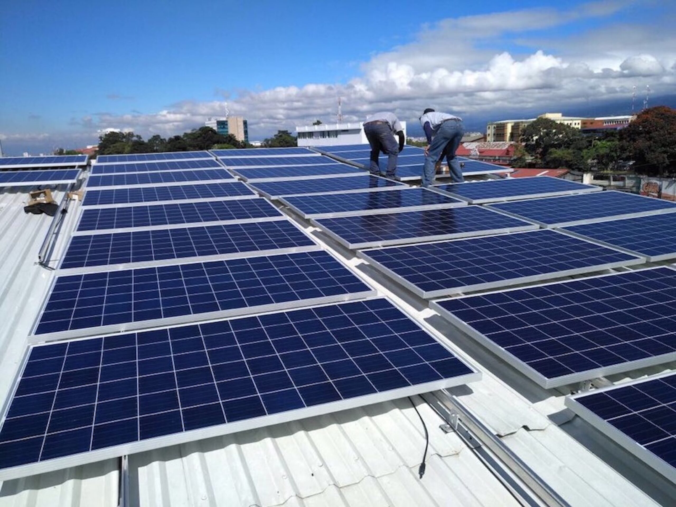 Panasonic apuesta por tecnologías limpias y energía fotovoltaica