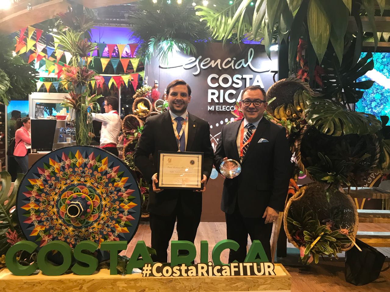 Costa Rica recibió el Premio Excelencias en Fitur