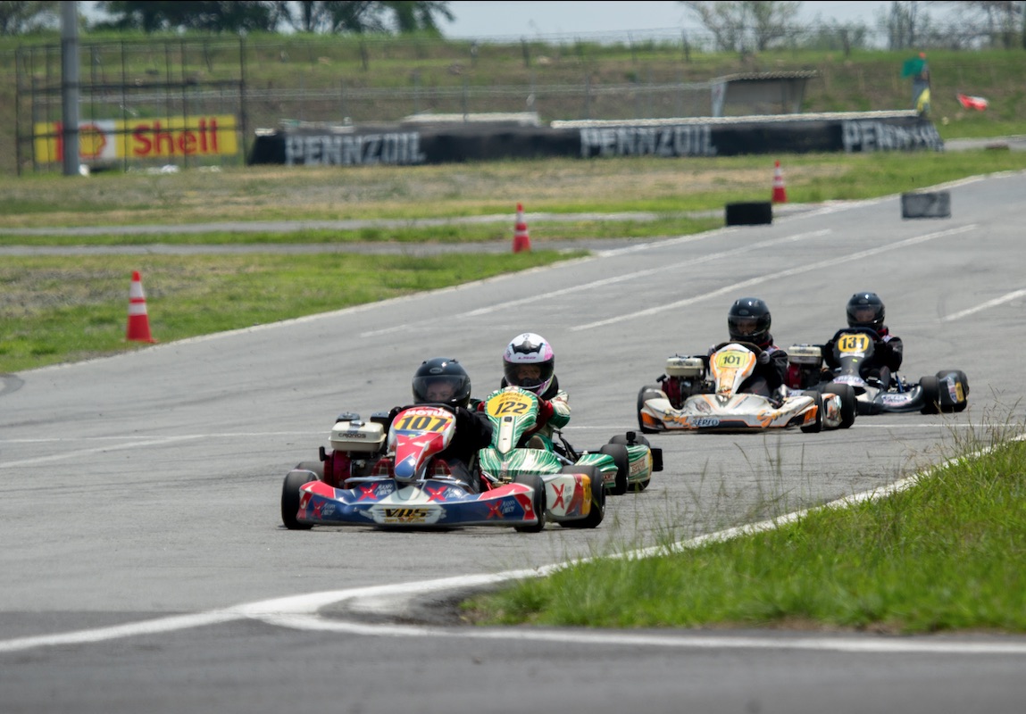 ¿Su hijo quiere ser piloto de kartismo?