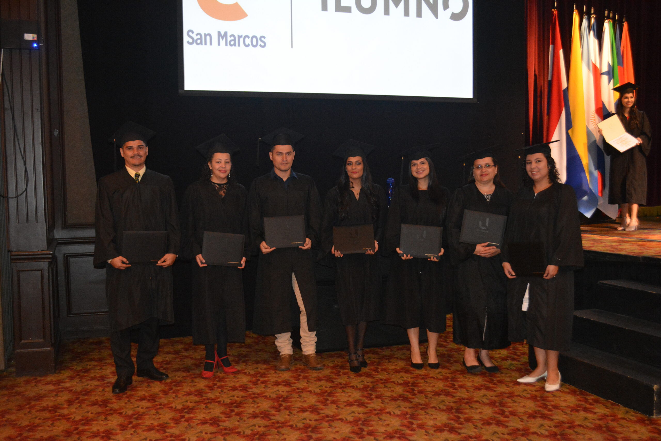 Universidad San Marcos gradúa la primera generación de profesionales con carreras 100% virtuales