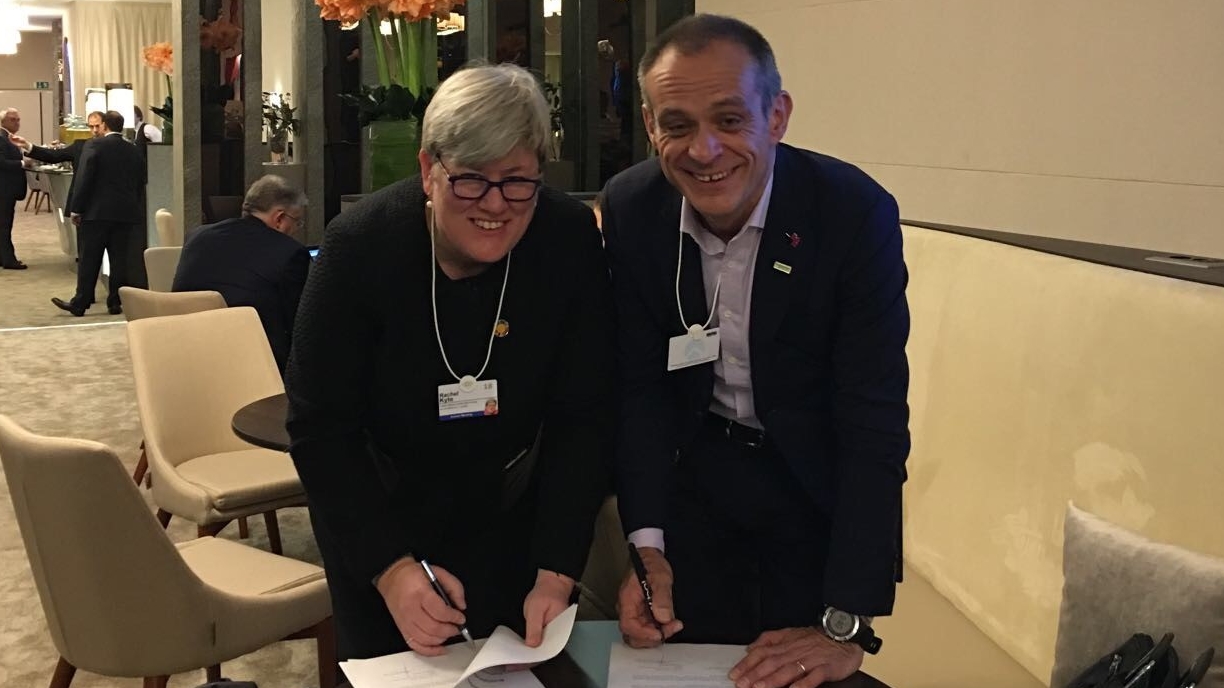 Schneider Electric firma alianza con Sustainable Energy for All