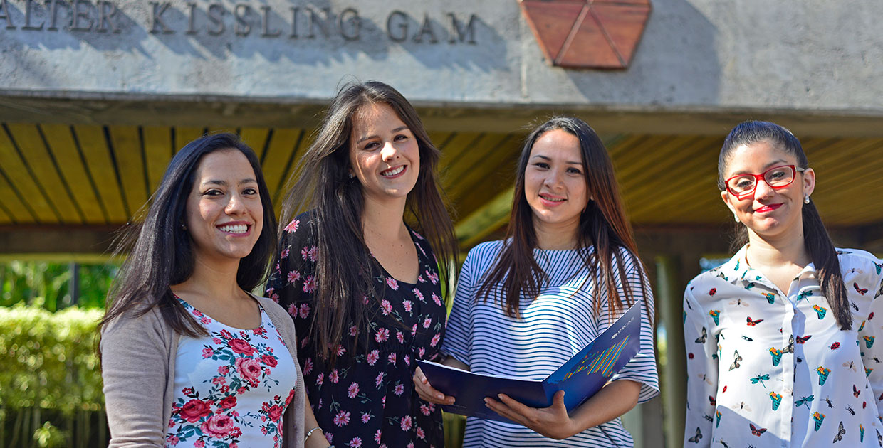 Incae recibe acreditación AMBA