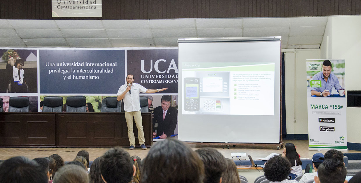 Billetera Móvil Banpro llega a la UCA