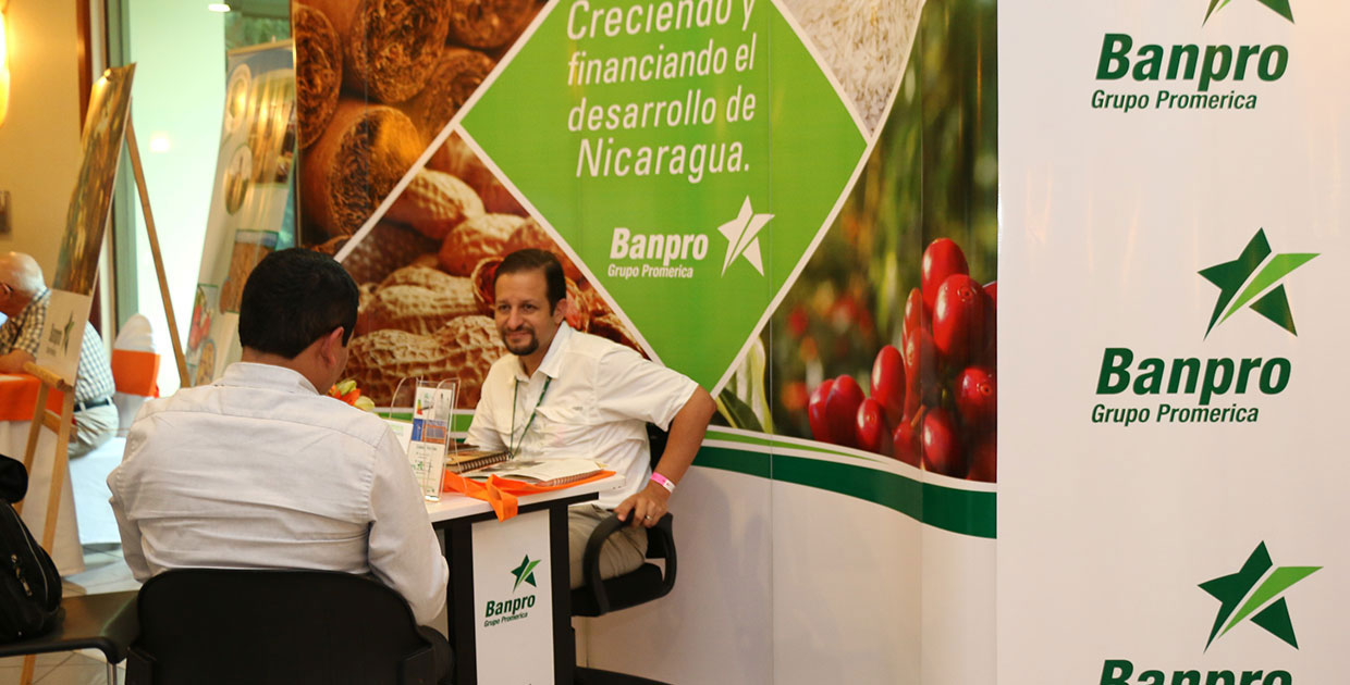 Banpro presente en foro del cacao 2018