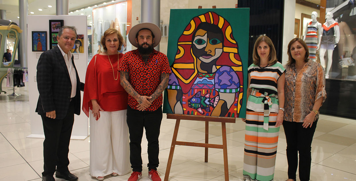 Multiplaza y Casa Esperanza inauguran la exposición «Juntos por la Niñez»