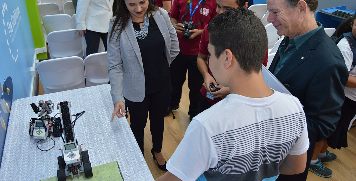 Stein Corp lanza programa en alianza con Cedes Don Bosco