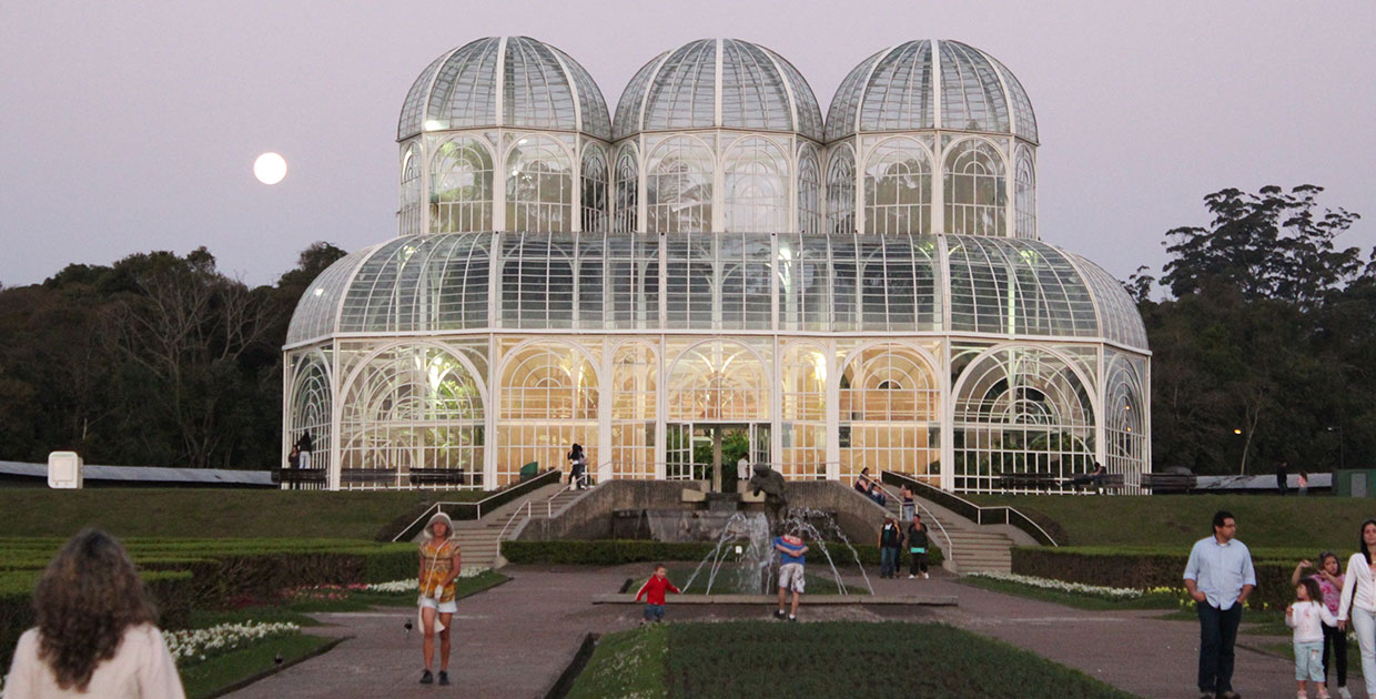 Curitiba se perfila como modelo de planificación urbana para ciudades costarricenses