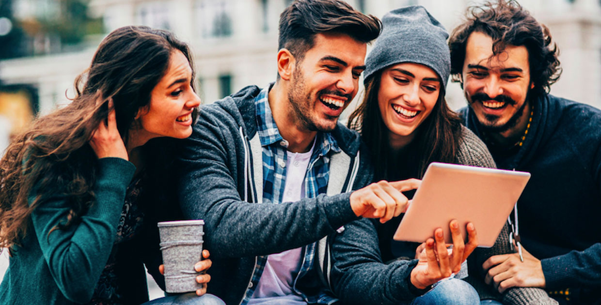 Millennial y Generación Z buscan impulsar un cambio social, según encuesta de Deloitte