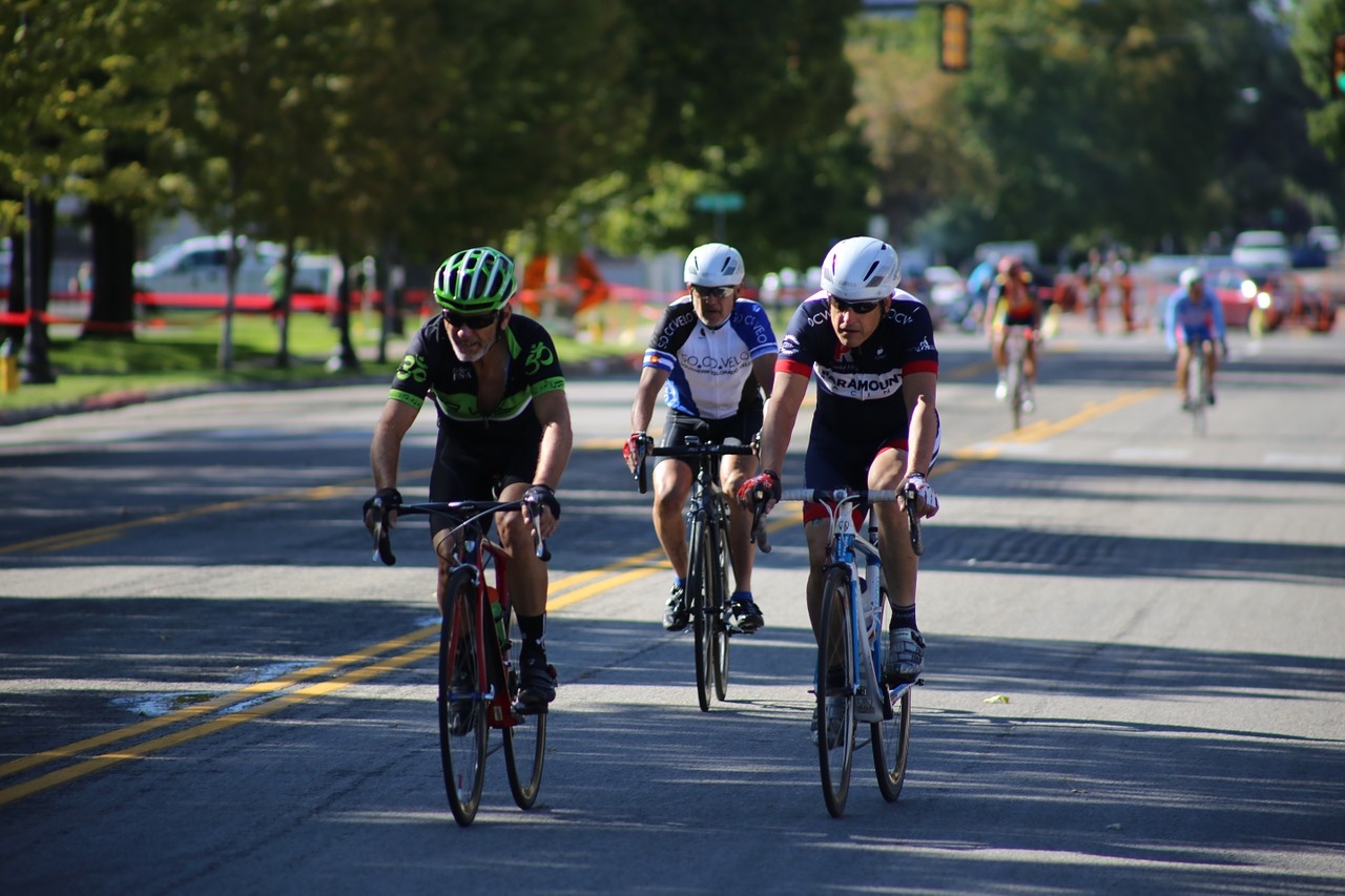 Andar en bicicleta reduce el riesgo de enfermedades del corazón