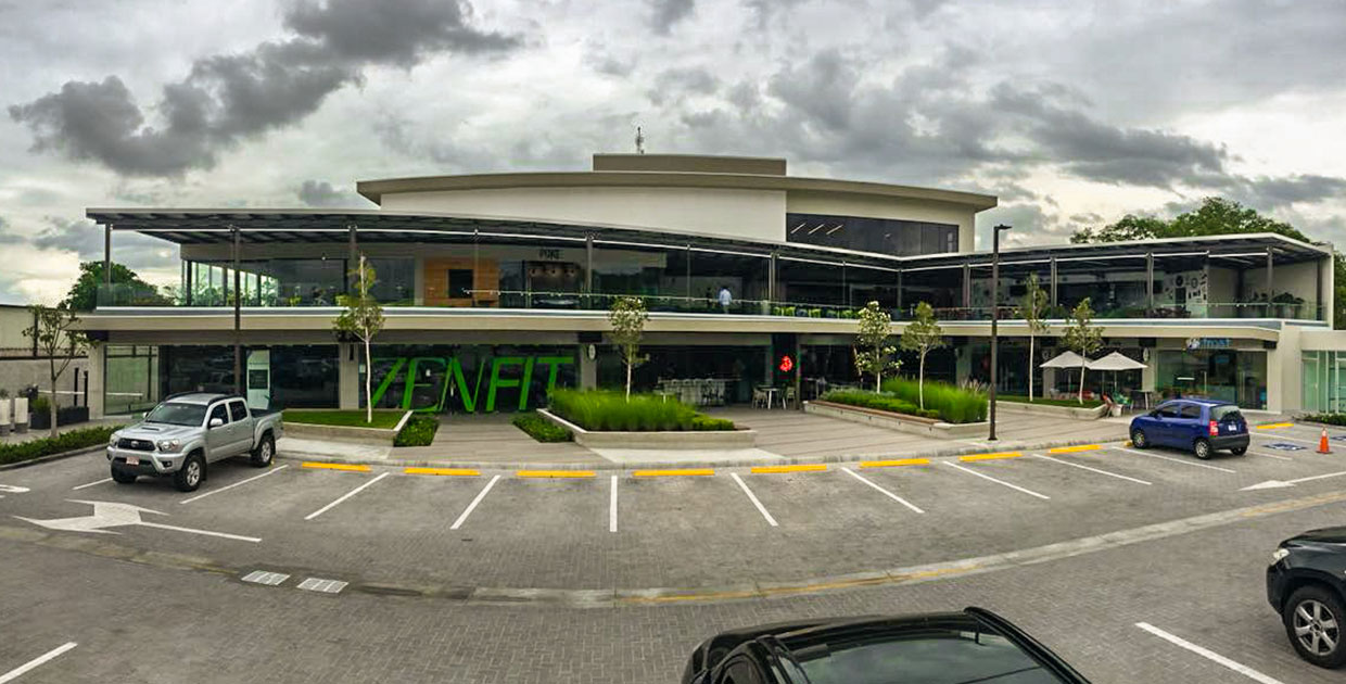 Urban Plaza Inaugura sus instalaciones en Lindora