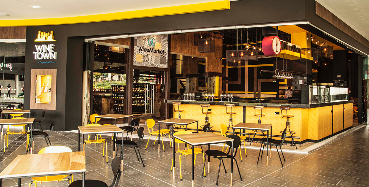 Winetown, en Escazú Village celebra su primer aniversario al estilo Gatsby