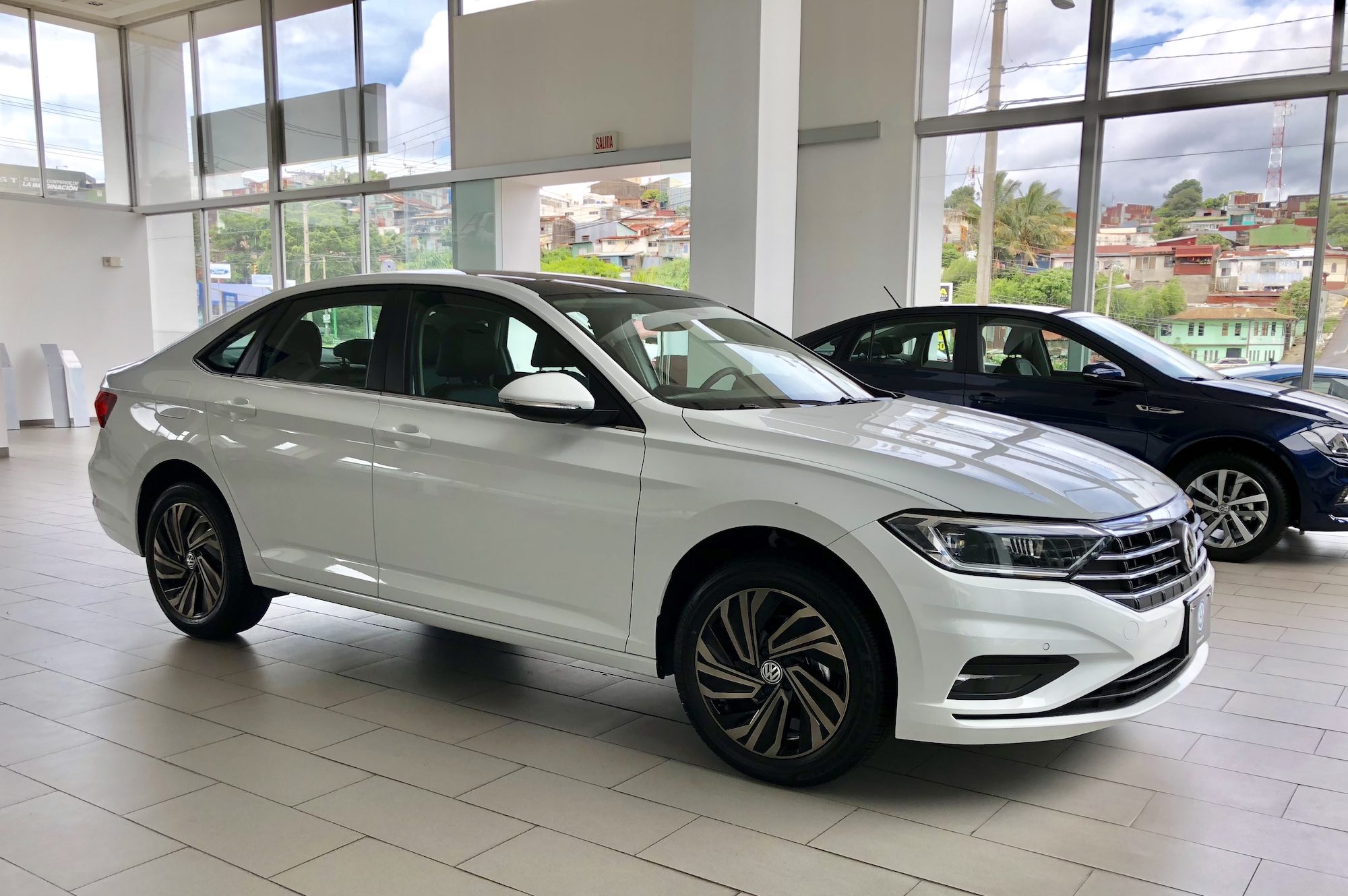 Volkswagen lanza nuevas versiones de automóviles en Costa Rica