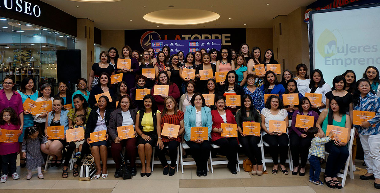 Se gradúa la quinta edición de Mujeres Emprendedoras