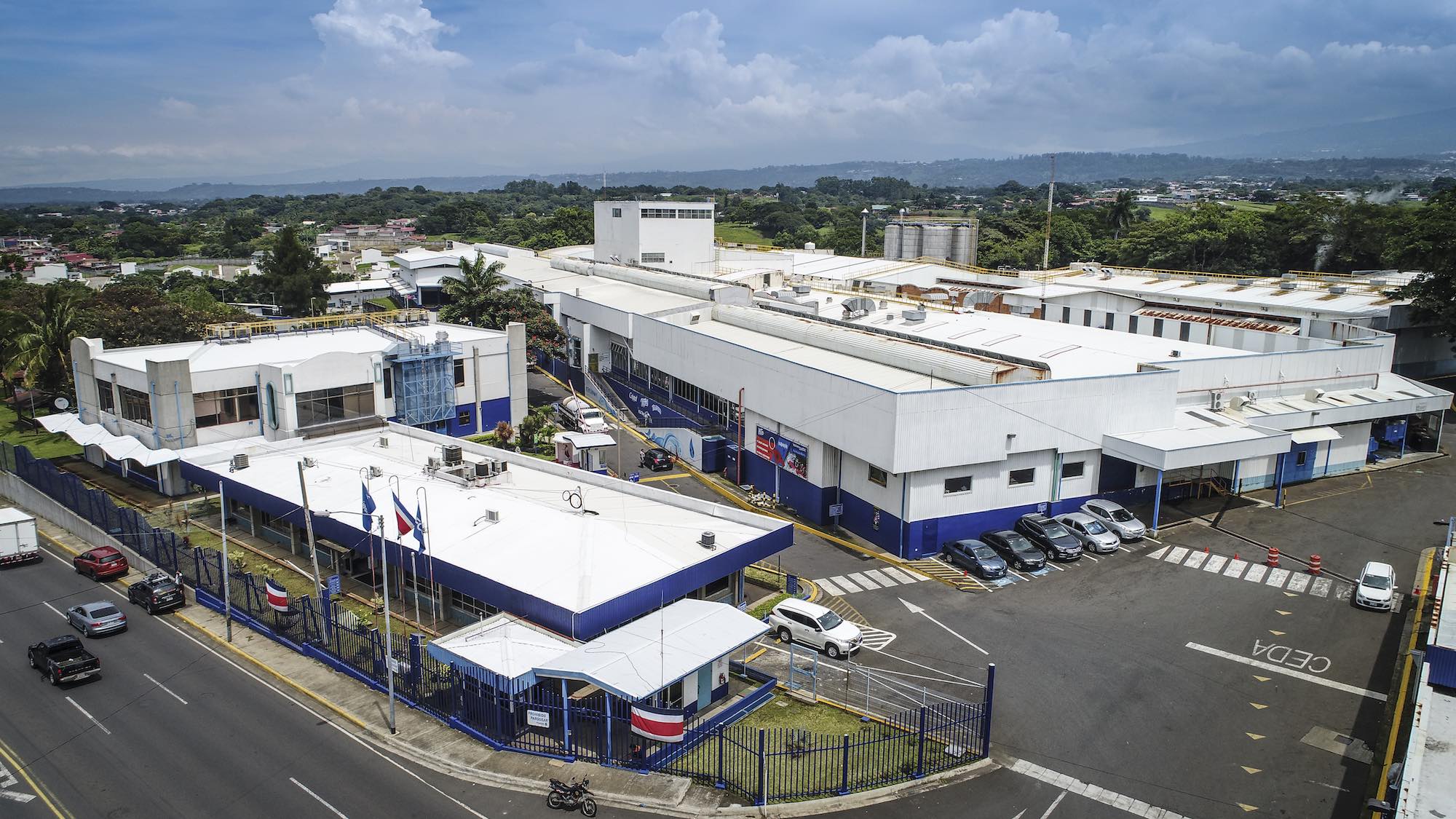 Empresa costarricense FIFCO cumple 110 años