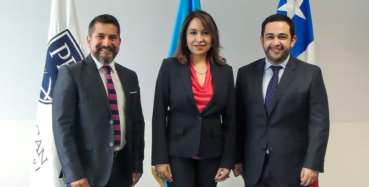 Panamerican Business School y  Metric Arts firman alianza en Guatemala