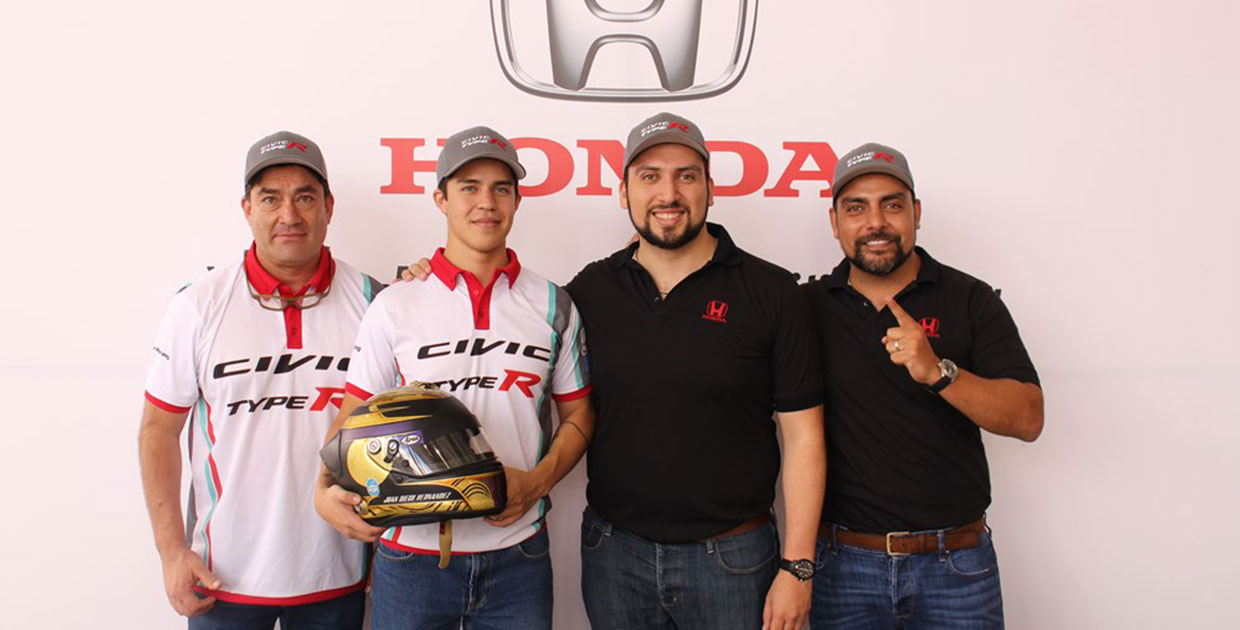 Honda presenta a su Racing Team