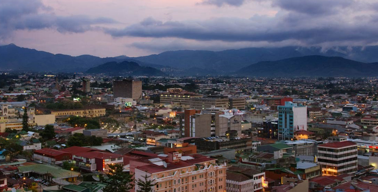 Ciudad costarricense de San José revela sus encantos y pecados
