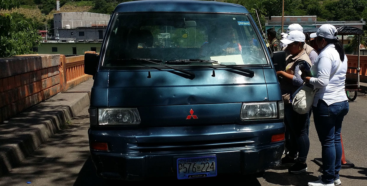 Comienza la afluencia de turistas salvadoreños