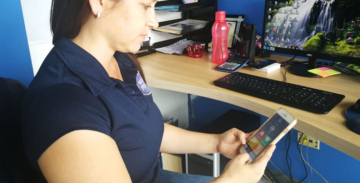Crean app de seguridad que protege a la familia en casos de peligro