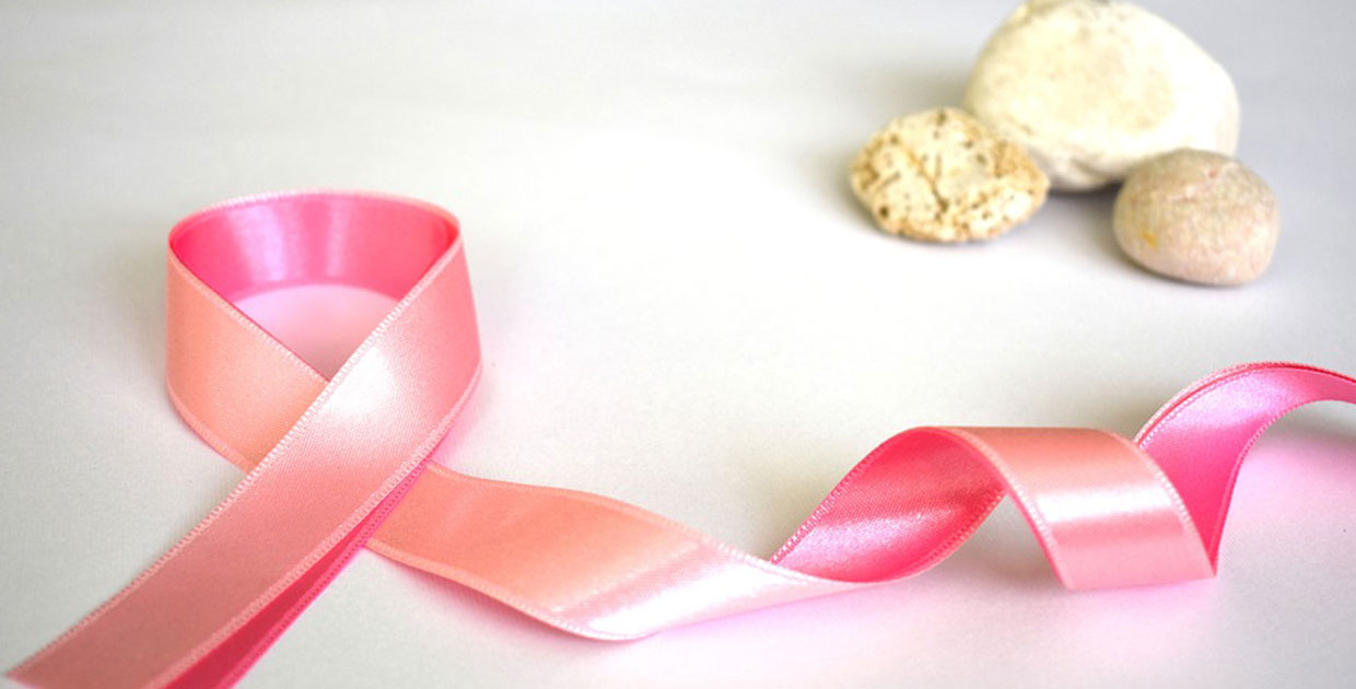 Campaña promueve el autoexamen y la detección temprana del cáncer de mama