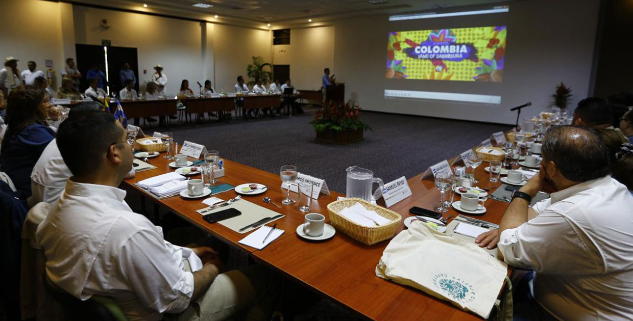 Honduras conoce buenas prácticas del paisaje cultural cafetero de Colombia