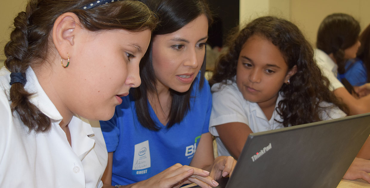 BLP e Intel Costa Rica incentivan en las niñas la pasión por las ciencias