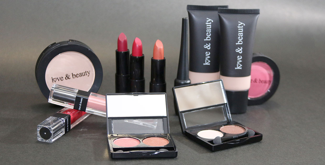 Tiendas Ekono se diversifica y lanza su propia línea de maquillaje