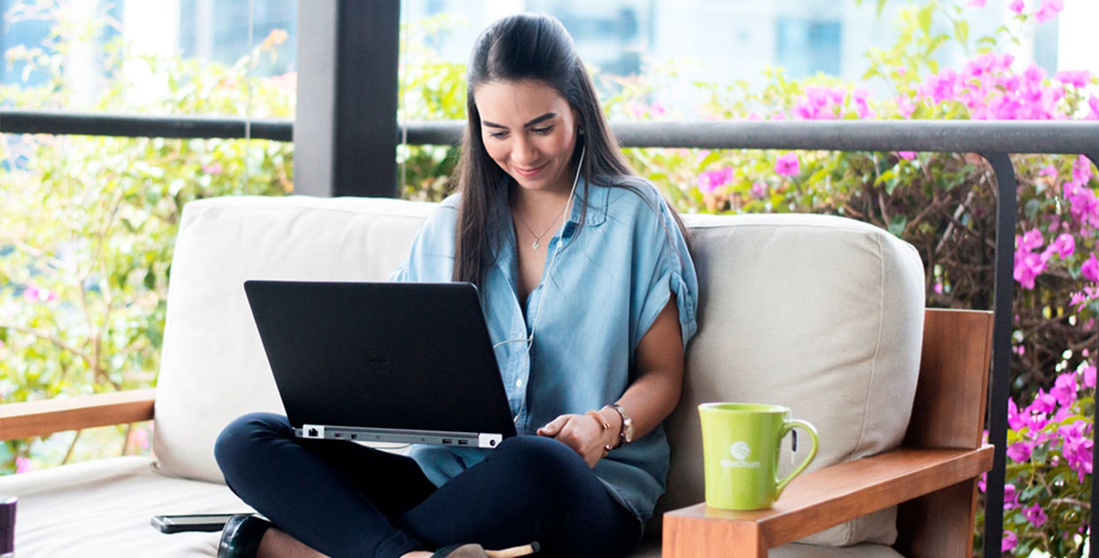 Generación Z y  Millennials buscan el equilibrio entre el trabajo y la vida personal en su rol laboral