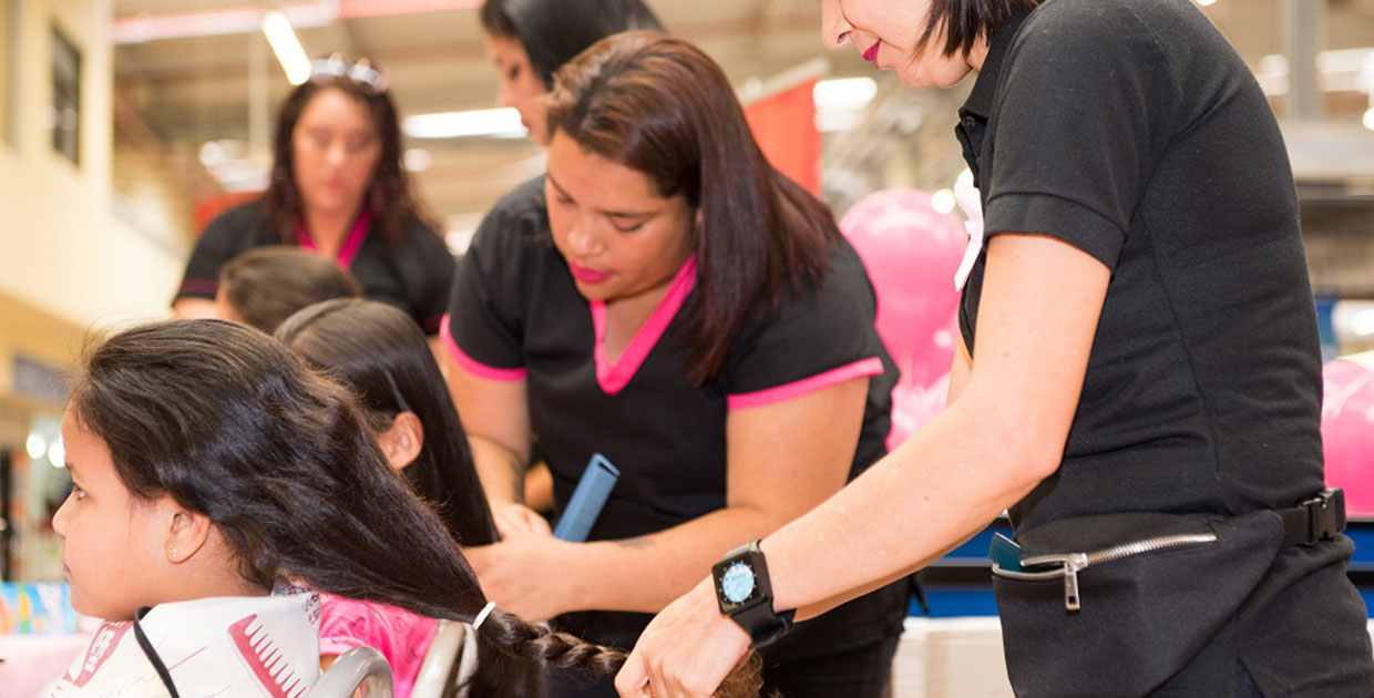 Walmart recibirá donaciones de cabello en sus 11 tiendas en octubre