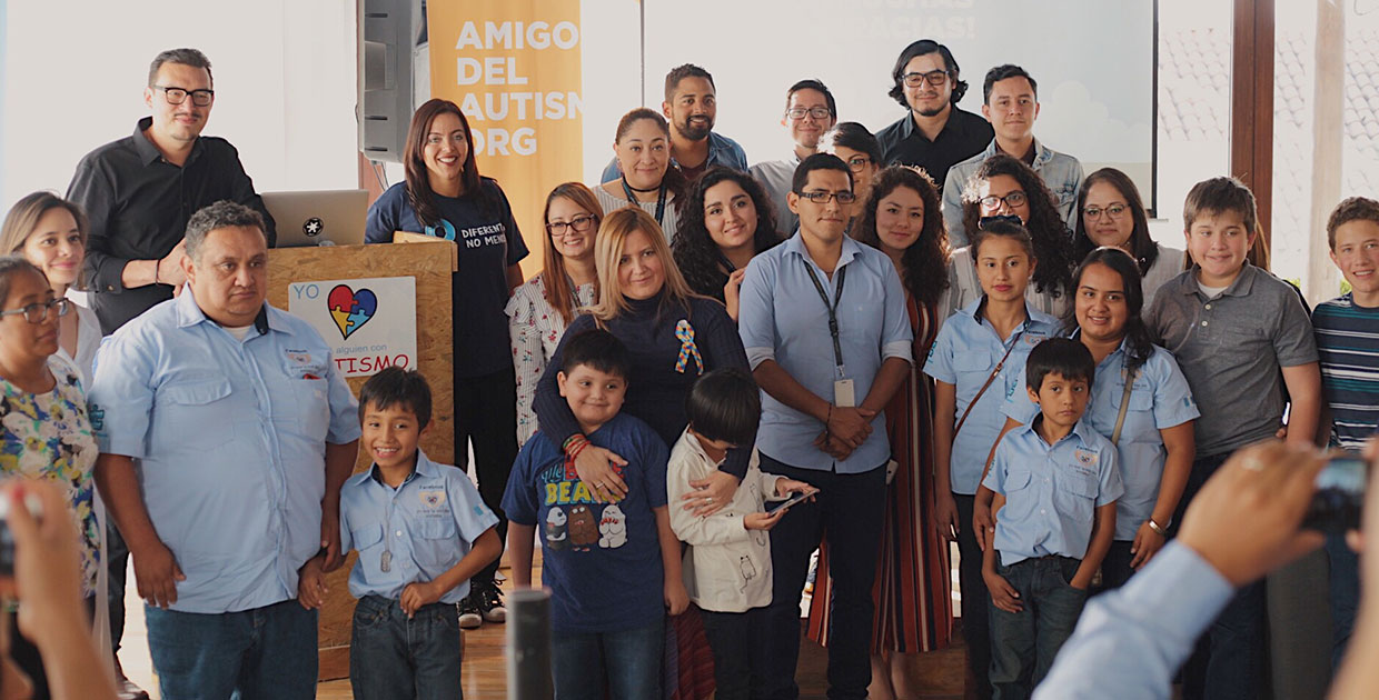 Lanzamiento del movimiento “Amigos del Autismo” en Guatemala
