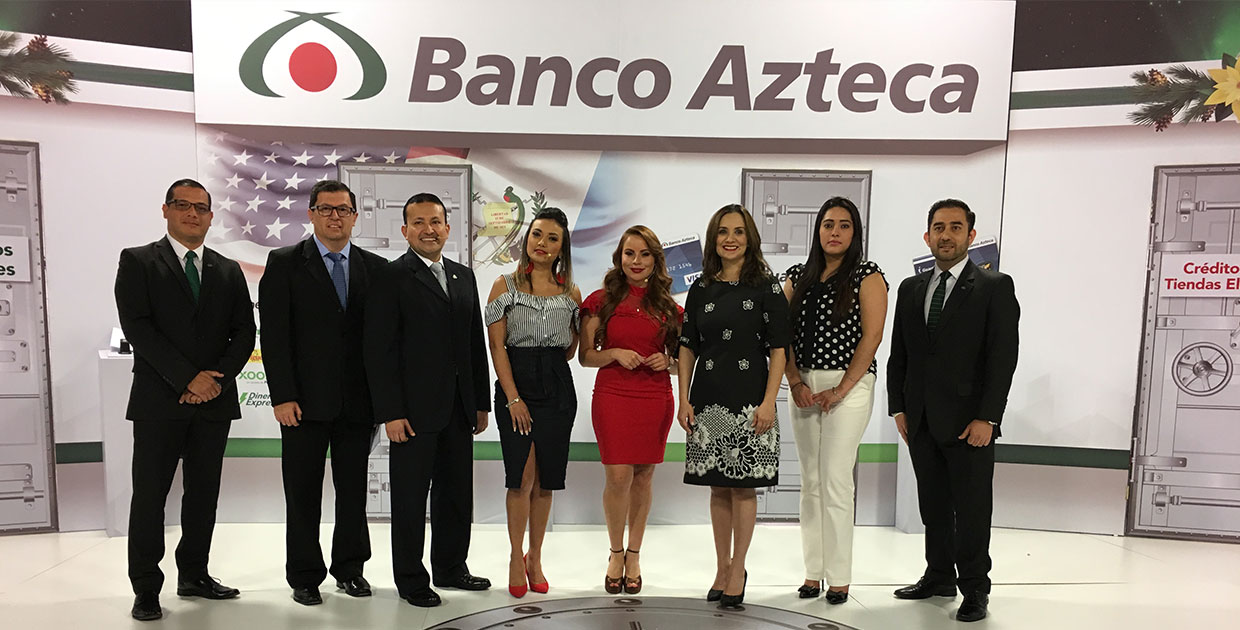 Adelante su Navidad con Banco Azteca