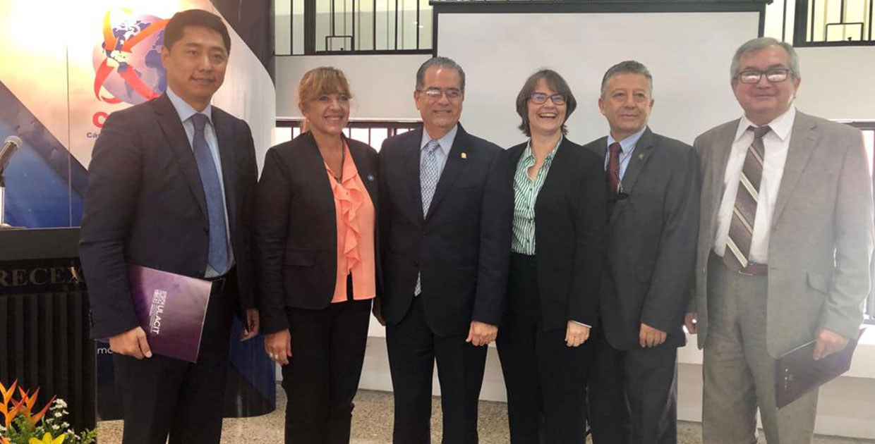 Costa Rica importa más medicamentos, teléfonos celulares y vehículos