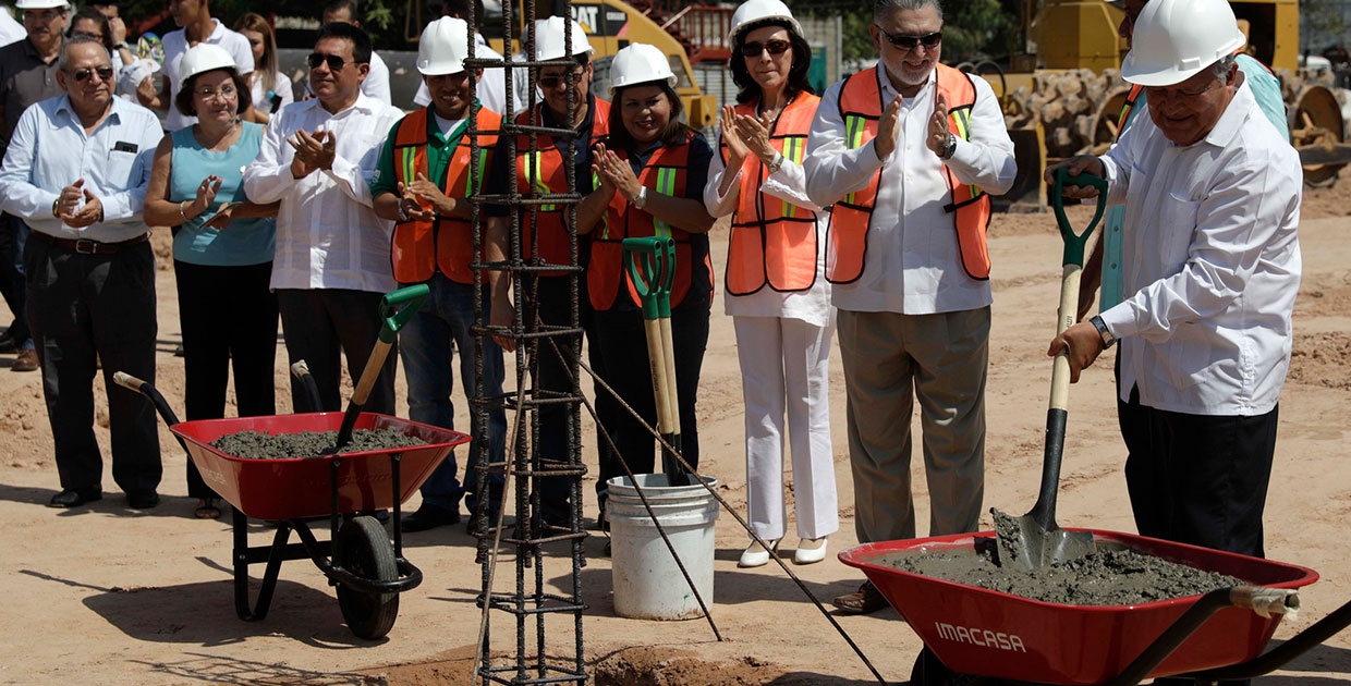 Inicia construcción de la Plaza Marinera en El Salvador