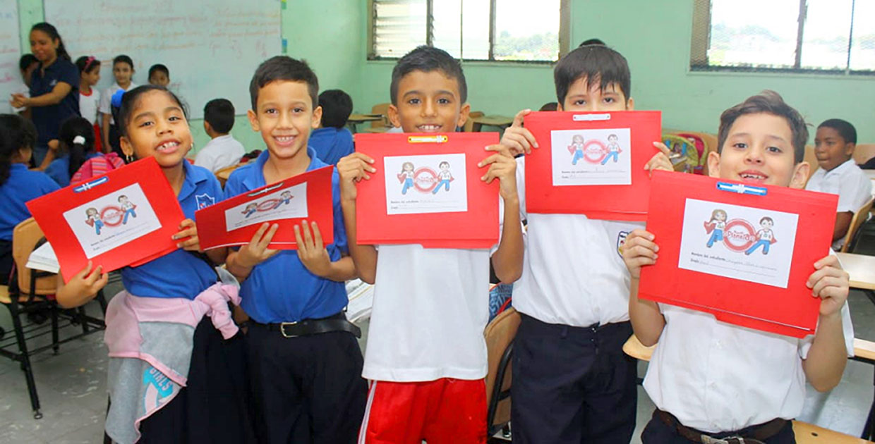 “Misión Planeta” capacita a 900 estudiantes en educación ambiental en Panamá