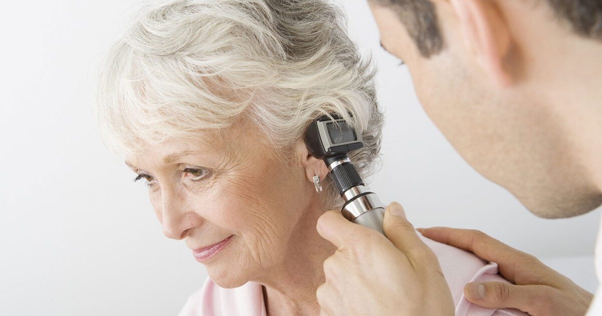 Pérdida de audición en diabéticos e hipertensos se presenta más temprano que en personas sanas