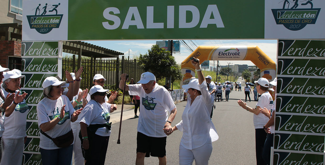 Adultos mayores tendrán una caminata con una causa social