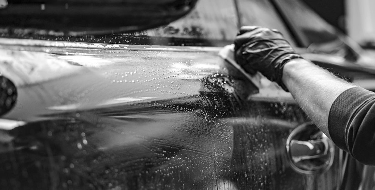 Consejos para lavar el vehículo y optimizar el consumo del agua