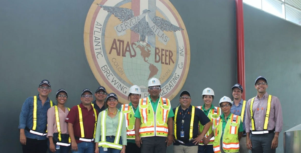 Delegación del Ministerio de Ambiente de Panamá visita las instalaciones de Cervecería Nacional