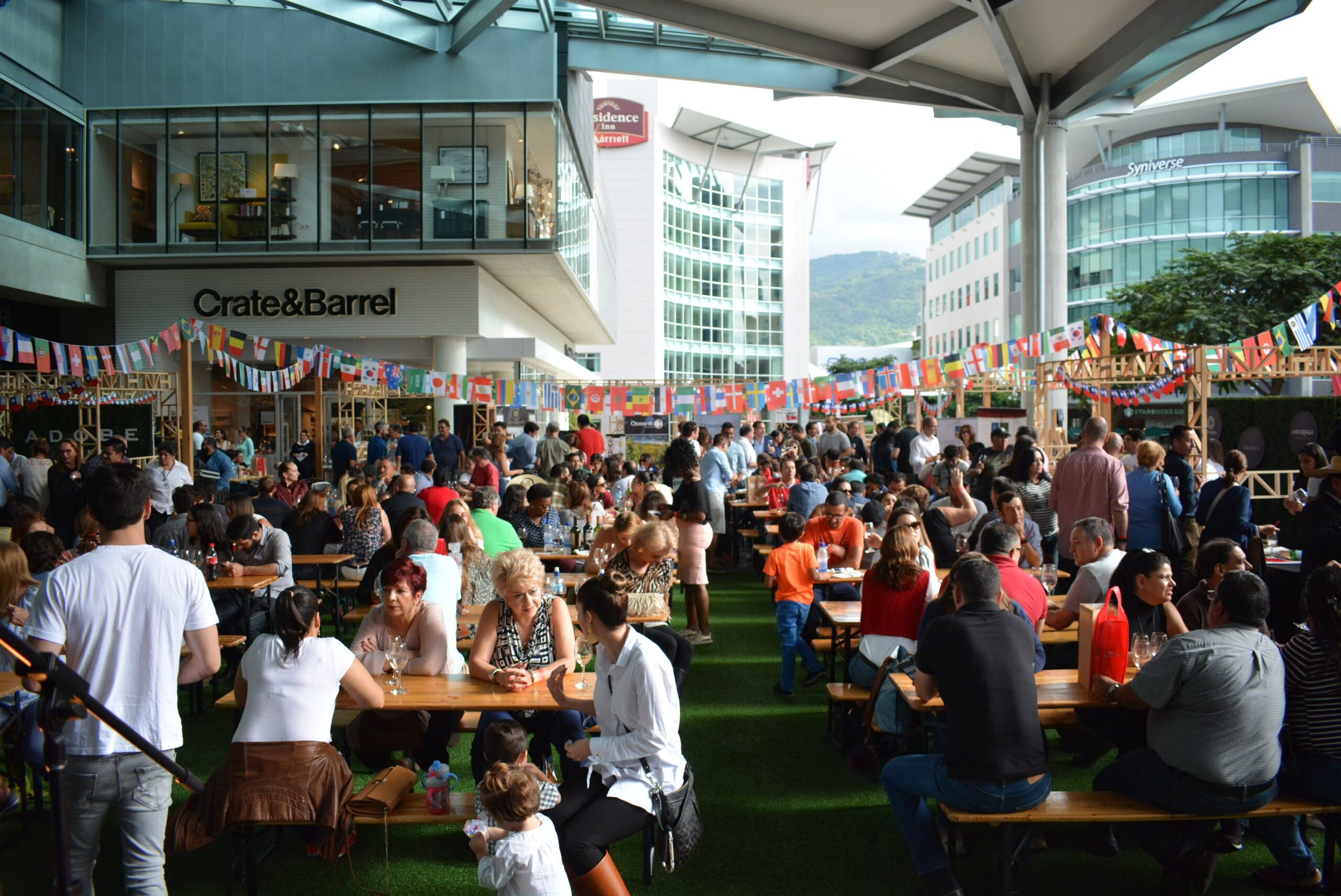 Una nueva edición del Festival de Vinos Chilenos se llevará a cabo en Avenida Escazú
