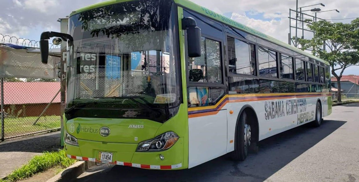 Llegan primeros buses híbridos a Costa Rica y Centroamérica