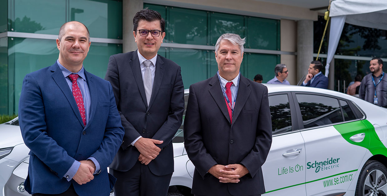 Schneider Electric migra su flotilla corporativa a vehículos eléctricos en Costa Rica