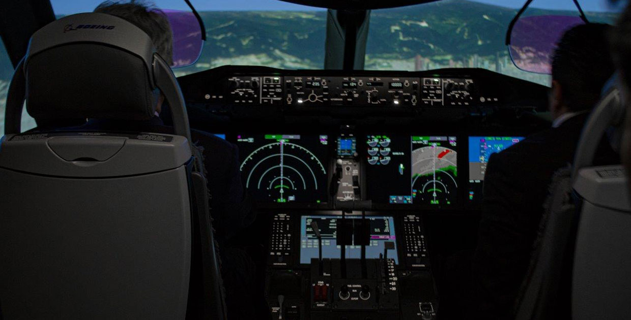 CAE inaugura nuevo centro de entrenamiento de vuelo en Bogotá con Avianca como cliente ancla