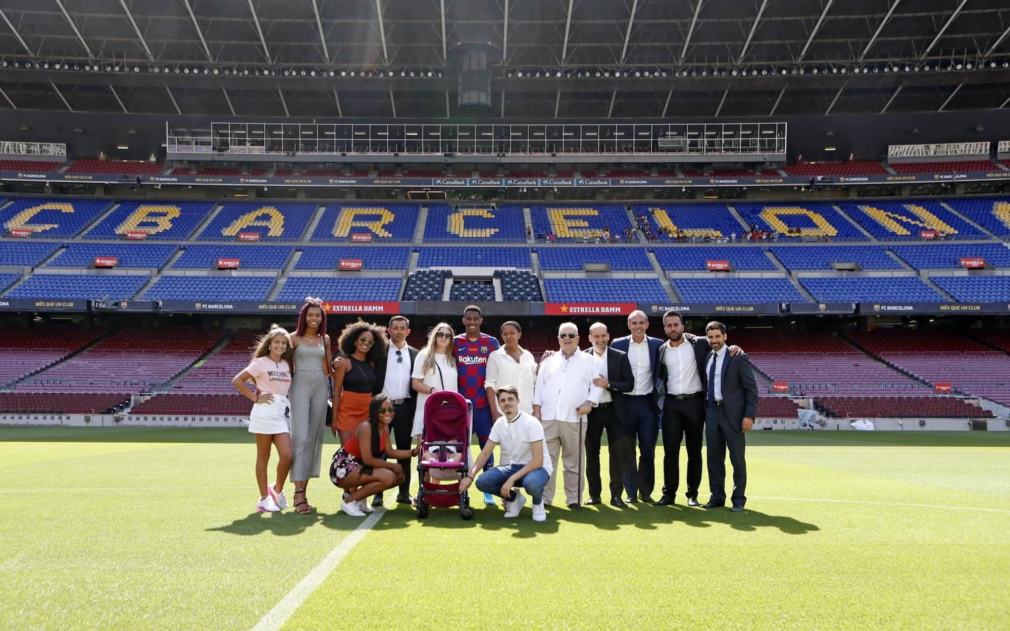 Junior Firpo, el nuevo defensa del FC Barcelona proveniente de una tierra de béisbol, República Dominicana