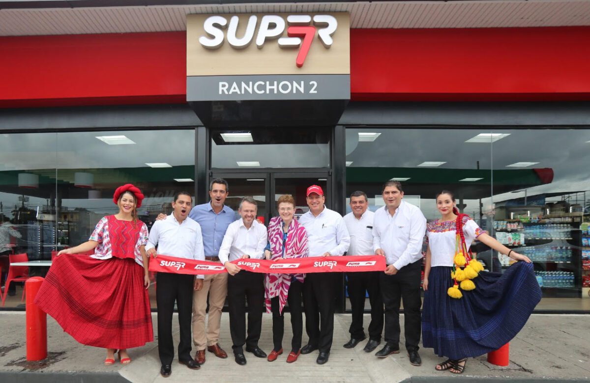 SUPER 7 renueva su imagen y remodela la primera tienda, a nivel mundial en Guatemala