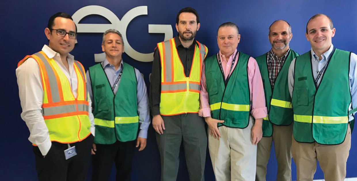 José Ramón Barrera de The Apollo Group, Karla Icaza y los Súper Abogados de nuestros países.Por Roberto J. Argüello, Chairman Northern Media Group y Vida y Éxito