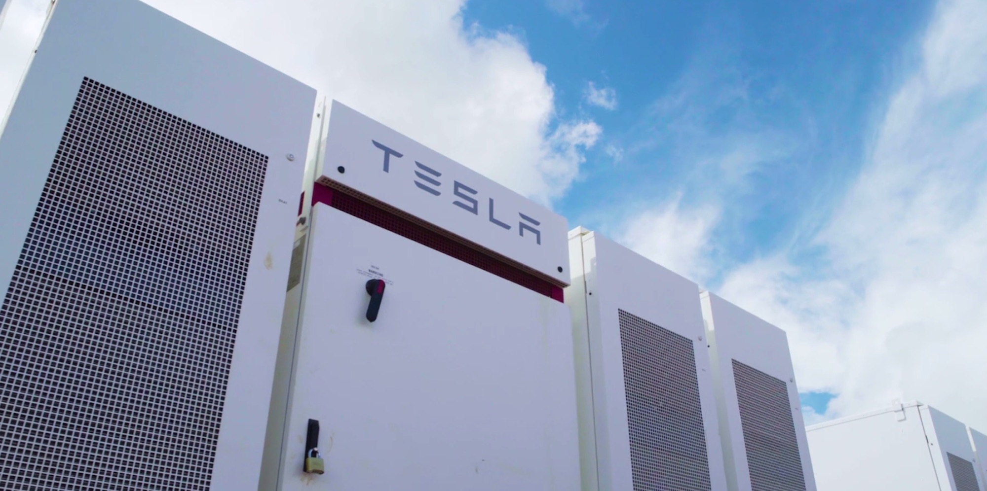 La energía limpia de Tesla llega a Costa Rica